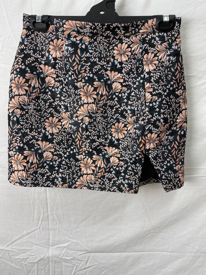 Luvalot Womens Skirt Size 14 BNWT
