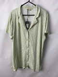 Belle Vere Note Womens Top Size XL BNWT