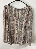 Le Chateau Womens Top Size L