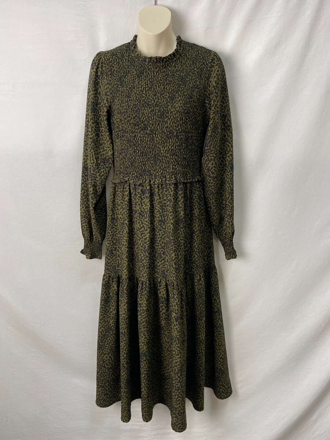 Seed Womens Dress Size 8 – Yesterdays Thrift Shop