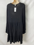 &me Womens Dress Size 18 BNWT