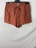 Academy Womens Shorts Size 8