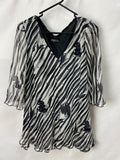 Tapa Womens Top Size L/XL
