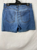 Bianco Womens Shorts Size 40 BNWT