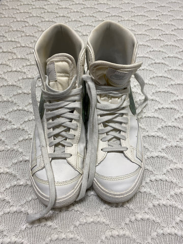 Nike Womens/Mens Shoes Size US 9