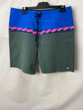 Billabonic Mens Shorts Size 32