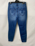 Danni Minogue Womens Pants Size 10P BNWT