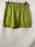 Rove Womens Shorts Size M