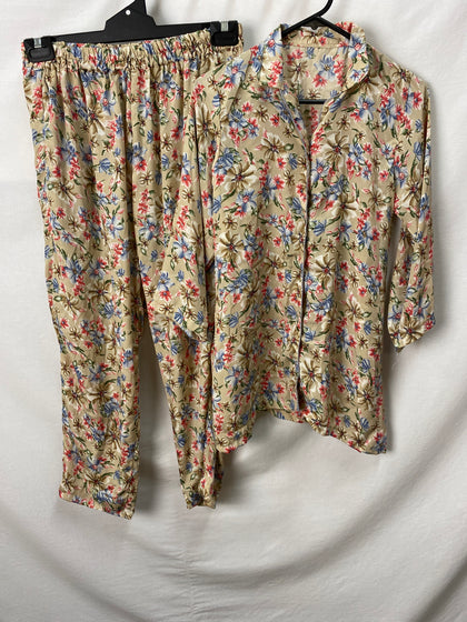 No brands Womens Pants and Top Size S