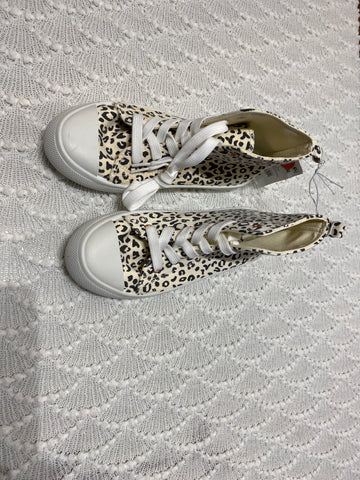 Anko Girls Shoes Size 2 BNWT
