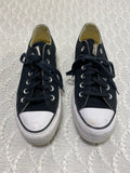 Converse Womens Shoes Size US 7