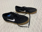 Nike Mens Shoes Size UK 8 US 9