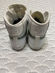 Nike Womens/Mens Shoes Size US 9