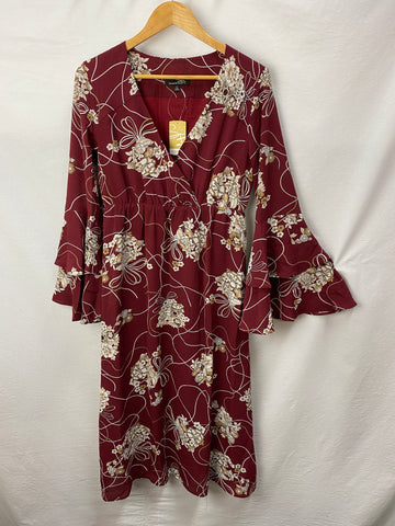 Suzanne Betro Womens Dress Size S BNWT