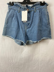 Boohoo Womens Shorts Size Uk 14 BNWT