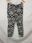 Milk and Honey womens pants Size 8