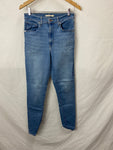 Levis Womans Jeans Size 31