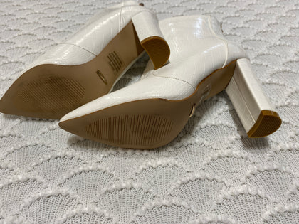 Billini Womens Shoes Size 7