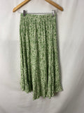 Piping Hot Womens Skirt Size 6