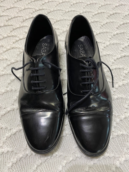 Saba Womens Shoes Size 37