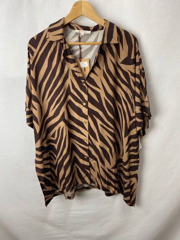 Image for Abel the Label Womens Top Size L BNWT