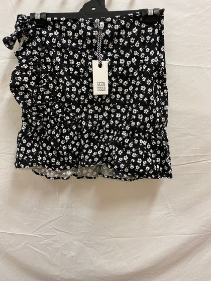 Seed Teen Girls Skirt Size 16 BNWT