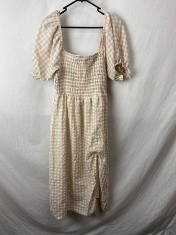 Image for Atmos & Here Womens Dress Size 14