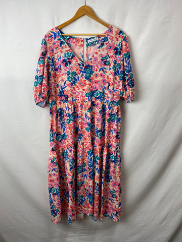 Image for Atmos & Here Womens Dress Size 18