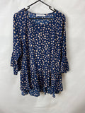Image for Atmos & Here Womens Top Size 12