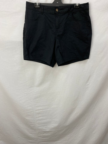 Image for Avella Womens Shorts Size 16