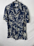 Piping Hot Mens Shirt Size L