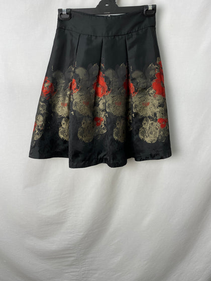 Review Womens Skirt Size 8