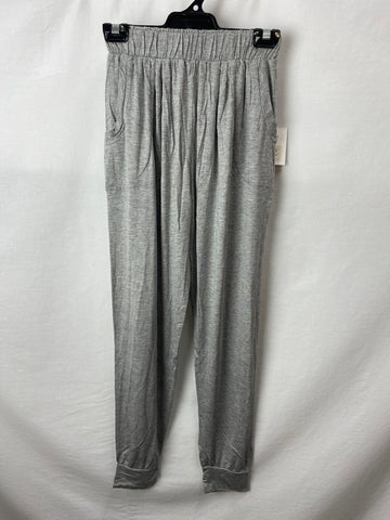 Image for Betty Basics Womens Pants Size 8 BNWT