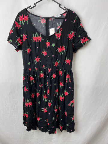 Image for Black Friday Womens Dress Size 14 BNWT