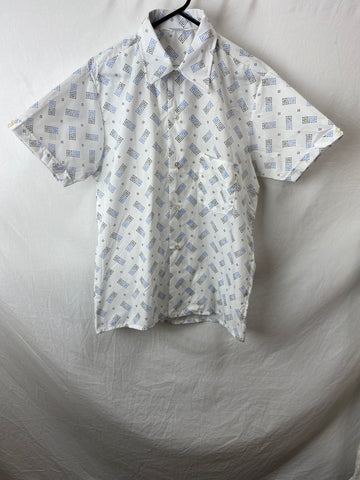 Image for Classical Mens Shirt Size M