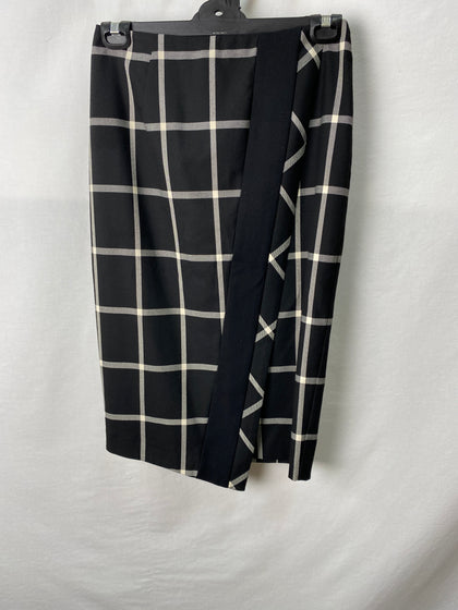 Cue Womens Skirt size 10