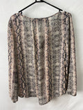 Le Chateau Womens Top Size L