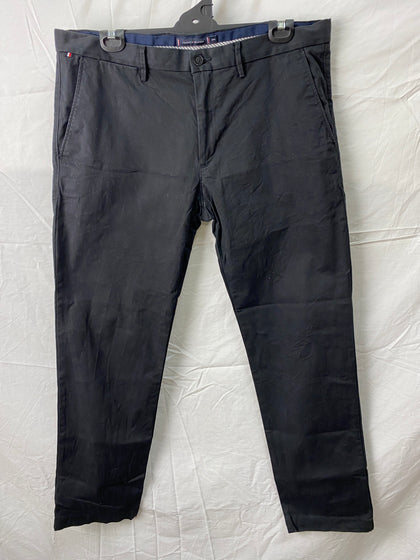 Tommy Hilfiger Mens Pants Size 38/32
