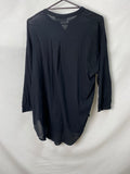 Decjuba Womens Long Top Size XS/S