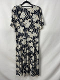 Leona Admits Womens Dress Size 14