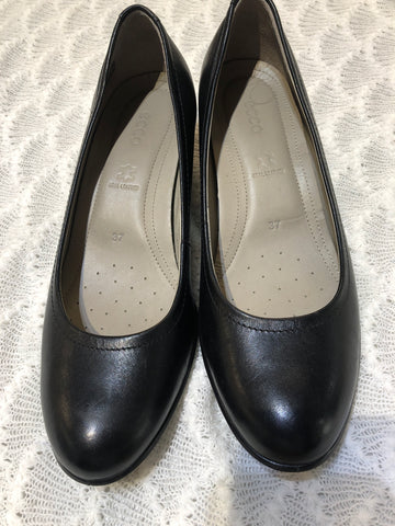 Ecco Womens Real Leather Shoes Size 37