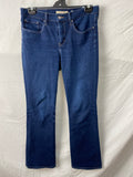 Levis Womens 315 shaping boot Pants Size 30