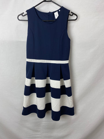 Image for Girls Dress Size 14