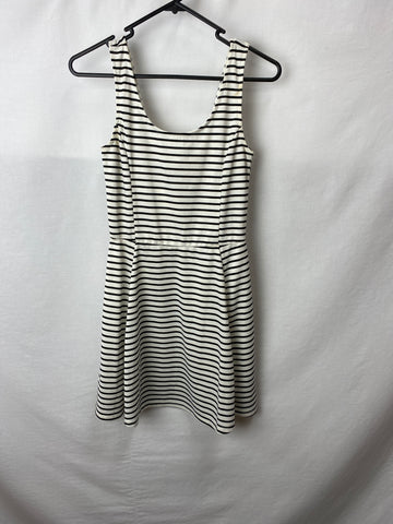 Image for H&M Womens Dress Size 36 BNWT