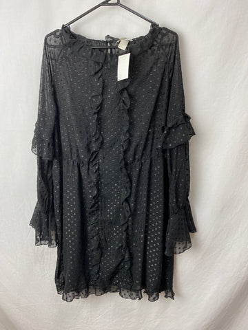 Image for H&M Womens dress Size Aus 14 BNWT