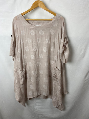 Image for La Mode Plus Womens Top Size 16