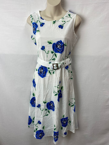 Image for Lar look Womens Dress Size S BNWT