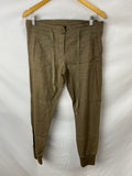 Image for Lee Mathews Womens Pants Size 2