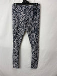 Image for Lorna Jane Womens Pants Size S