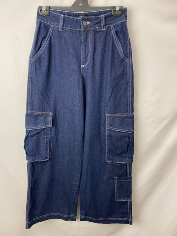 Image for Made For a Restless Generation Womens Pants Size 10